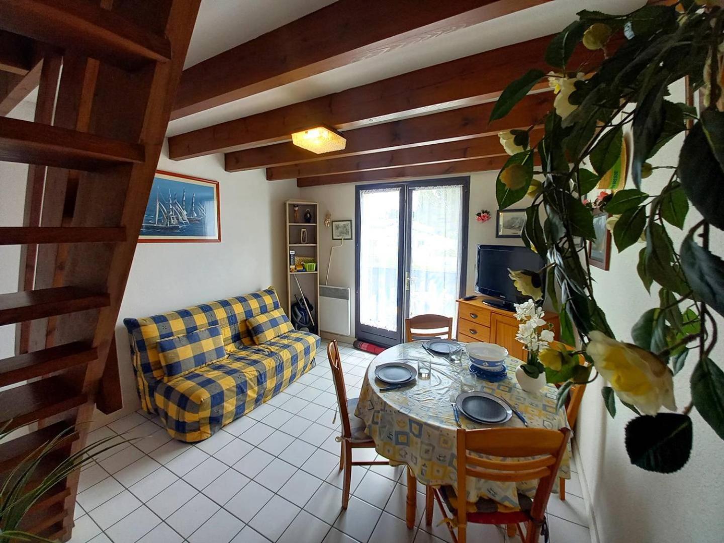 Meschers Sur Gironde - Appartement - Residence Sur Le Port Avec Balcon Exterior photo